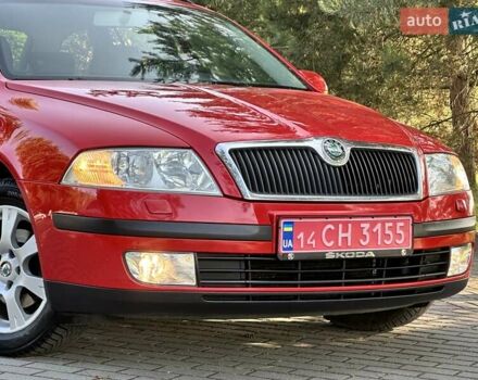 Красный Шкода Октавия, объемом двигателя 1.6 л и пробегом 188 тыс. км за 5750 $, фото 64 на Automoto.ua