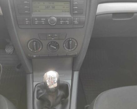 Червоний Шкода Октавія, об'ємом двигуна 1.6 л та пробігом 270 тис. км за 4750 $, фото 11 на Automoto.ua