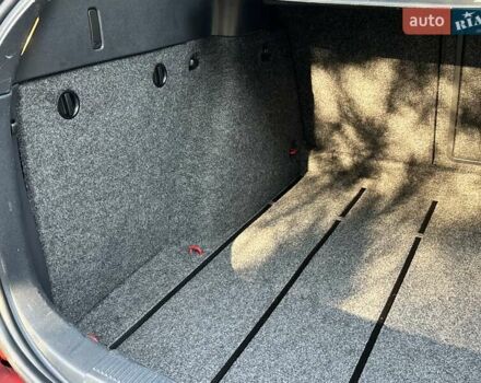 Красный Шкода Октавия, объемом двигателя 1.6 л и пробегом 188 тыс. км за 5750 $, фото 126 на Automoto.ua