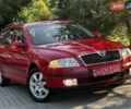 Красный Шкода Октавия, объемом двигателя 1.6 л и пробегом 188 тыс. км за 5750 $, фото 4 на Automoto.ua