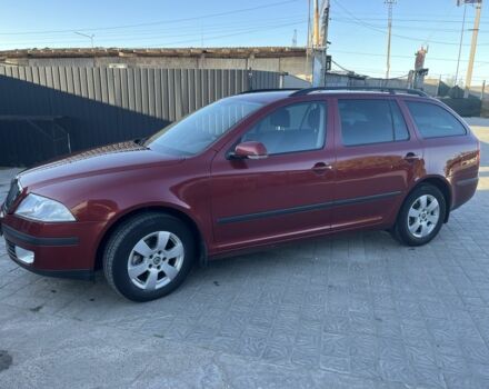 Шкода Октавия 2006 в Вышгороде на Automoto.ua Красный Шкода Октавия, объемом двигателя 1.6 л и пробегом 3 тыс. км за 6799 $, фото 4 на Automoto.ua