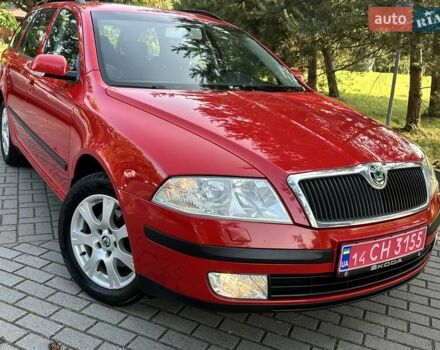 Красный Шкода Октавия, объемом двигателя 1.6 л и пробегом 188 тыс. км за 5750 $, фото 74 на Automoto.ua