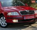 Красный Шкода Октавия, объемом двигателя 1.6 л и пробегом 188 тыс. км за 5750 $, фото 1 на Automoto.ua