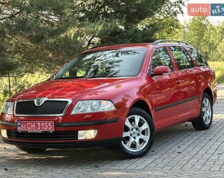 Красный Шкода Октавия, объемом двигателя 1.6 л и пробегом 188 тыс. км за 5750 $, фото 45 на Automoto.ua