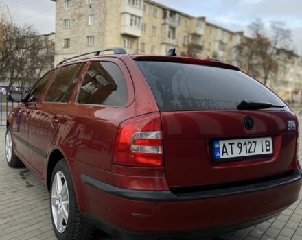 Красный Шкода Октавия, объемом двигателя 1.8 л и пробегом 296 тыс. км за 5400 $, фото 6 на Automoto.ua