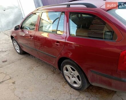 Червоний Шкода Октавія, об'ємом двигуна 1.6 л та пробігом 203 тис. км за 5900 $, фото 5 на Automoto.ua