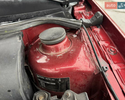 Красный Шкода Октавия, объемом двигателя 1.6 л и пробегом 316 тыс. км за 5980 $, фото 27 на Automoto.ua