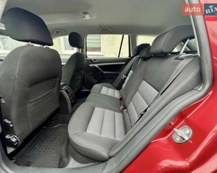 Красный Шкода Октавия, объемом двигателя 1.6 л и пробегом 215 тыс. км за 6890 $, фото 60 на Automoto.ua