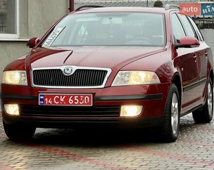 Красный Шкода Октавия, объемом двигателя 1.6 л и пробегом 215 тыс. км за 6890 $, фото 9 на Automoto.ua