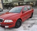 Красный Шкода Октавия, объемом двигателя 1.8 л и пробегом 289 тыс. км за 5300 $, фото 1 на Automoto.ua
