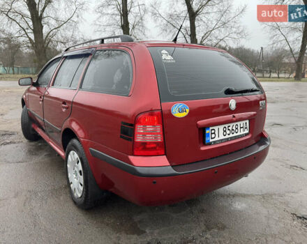 Красный Шкода Октавия, объемом двигателя 1.6 л и пробегом 316 тыс. км за 5980 $, фото 2 на Automoto.ua