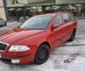 Красный Шкода Октавия, объемом двигателя 1.8 л и пробегом 289 тыс. км за 5200 $, фото 1 на Automoto.ua