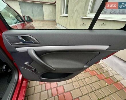 Красный Шкода Октавия, объемом двигателя 1.6 л и пробегом 215 тыс. км за 6890 $, фото 67 на Automoto.ua