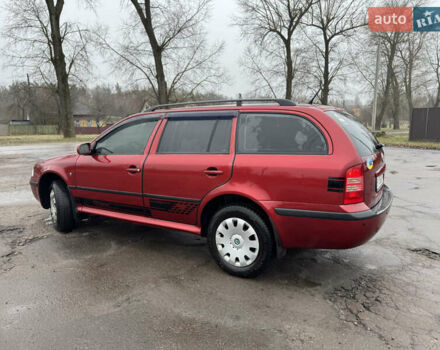 Красный Шкода Октавия, объемом двигателя 1.6 л и пробегом 316 тыс. км за 5980 $, фото 6 на Automoto.ua