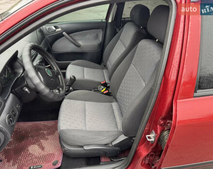 Красный Шкода Октавия, объемом двигателя 1.6 л и пробегом 316 тыс. км за 5980 $, фото 20 на Automoto.ua