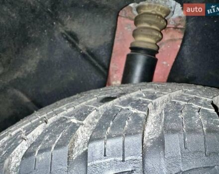 Красный Шкода Октавия, объемом двигателя 1.6 л и пробегом 215 тыс. км за 6890 $, фото 53 на Automoto.ua