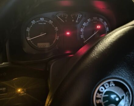 Червоний Шкода Октавія, об'ємом двигуна 1.6 л та пробігом 295 тис. км за 6000 $, фото 8 на Automoto.ua