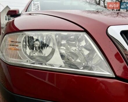 Красный Шкода Октавия, объемом двигателя 1.6 л и пробегом 215 тыс. км за 6890 $, фото 17 на Automoto.ua