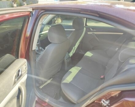 Красный Шкода Октавия, объемом двигателя 1.8 л и пробегом 374 тыс. км за 6100 $, фото 4 на Automoto.ua