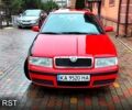 Красный Шкода Октавия, объемом двигателя 1.6 л и пробегом 320 тыс. км за 5100 $, фото 1 на Automoto.ua