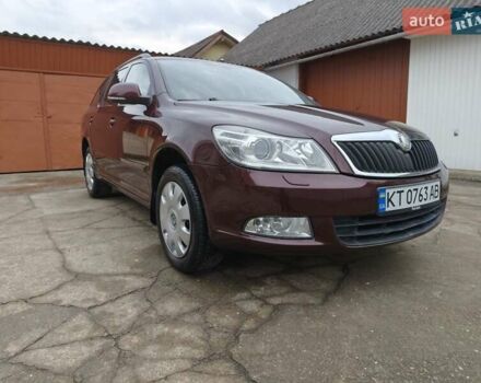 Червоний Шкода Октавія, об'ємом двигуна 1.39 л та пробігом 246 тис. км за 7300 $, фото 1 на Automoto.ua