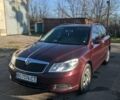 Красный Шкода Октавия, объемом двигателя 1.6 л и пробегом 280 тыс. км за 7000 $, фото 1 на Automoto.ua
