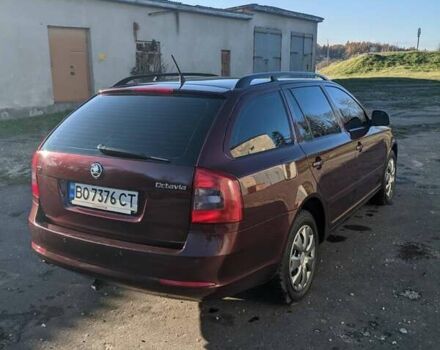 Красный Шкода Октавия, объемом двигателя 1.6 л и пробегом 280 тыс. км за 7600 $, фото 4 на Automoto.ua