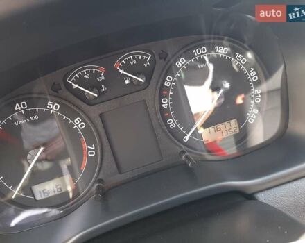 Красный Шкода Октавия, объемом двигателя 1.6 л и пробегом 202 тыс. км за 6900 $, фото 35 на Automoto.ua