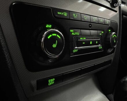 Красный Шкода Октавия, объемом двигателя 0 л и пробегом 230 тыс. км за 7900 $, фото 1 на Automoto.ua