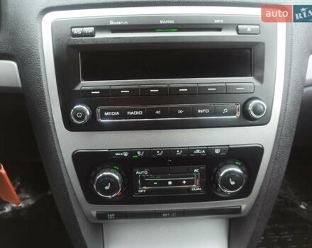 Красный Шкода Октавия, объемом двигателя 1.39 л и пробегом 279 тыс. км за 5390 $, фото 23 на Automoto.ua