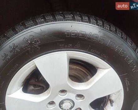 Красный Шкода Октавия, объемом двигателя 1.39 л и пробегом 279 тыс. км за 5390 $, фото 19 на Automoto.ua