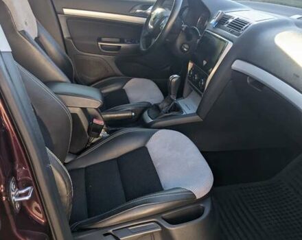 Красный Шкода Октавия, объемом двигателя 1.6 л и пробегом 280 тыс. км за 7600 $, фото 12 на Automoto.ua