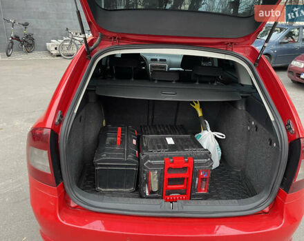 Красный Шкода Октавия, объемом двигателя 1.6 л и пробегом 363 тыс. км за 6300 $, фото 21 на Automoto.ua