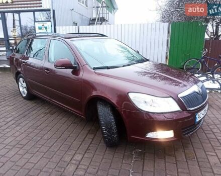 Красный Шкода Октавия, объемом двигателя 1.39 л и пробегом 279 тыс. км за 5390 $, фото 9 на Automoto.ua