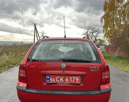 Шкода Октавия 2009 в Рожнятове на Automoto.ua Красный Шкода Октавия, объемом двигателя 1.6 л и пробегом 216 тыс. км за 5299 $, фото 6 на Automoto.ua