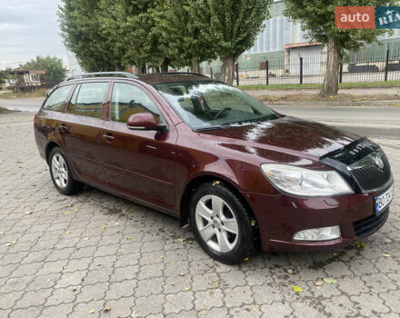 Красный Шкода Октавия, объемом двигателя 1.6 л и пробегом 239 тыс. км за 8499 $, фото 25 на Automoto.ua