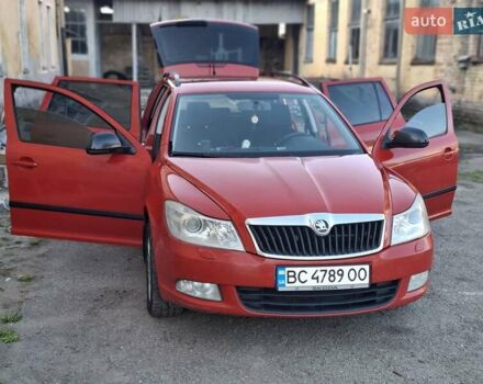 Красный Шкода Октавия, объемом двигателя 1.97 л и пробегом 305 тыс. км за 7300 $, фото 3 на Automoto.ua