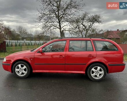 Шкода Октавия 2009 в Рожнятове на Automoto.ua Красный Шкода Октавия, объемом двигателя 1.6 л и пробегом 216 тыс. км за 5299 $, фото 3 на Automoto.ua