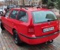 Красный Шкода Октавия, объемом двигателя 1.6 л и пробегом 320 тыс. км за 5000 $, фото 7 на Automoto.ua