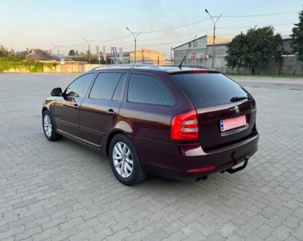 Красный Шкода Октавия, объемом двигателя 1.8 л и пробегом 128 тыс. км за 8190 $, фото 3 на Automoto.ua
