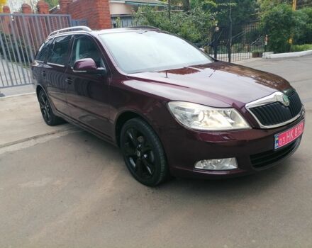 Красный Шкода Октавия, объемом двигателя 0 л и пробегом 213 тыс. км за 7900 $, фото 2 на Automoto.ua