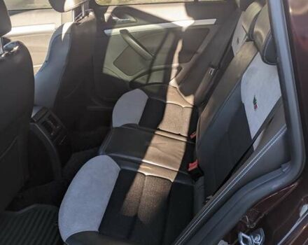 Красный Шкода Октавия, объемом двигателя 1.6 л и пробегом 280 тыс. км за 7600 $, фото 10 на Automoto.ua