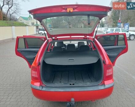 Красный Шкода Октавия, объемом двигателя 1.9 л и пробегом 390 тыс. км за 4600 $, фото 9 на Automoto.ua