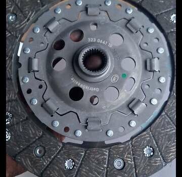 Красный Шкода Октавия, объемом двигателя 1.9 л и пробегом 267 тыс. км за 8299 $, фото 15 на Automoto.ua