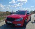 Красный Шкода Октавия, объемом двигателя 1.6 л и пробегом 297 тыс. км за 7200 $, фото 1 на Automoto.ua
