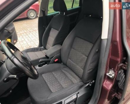 Красный Шкода Октавия, объемом двигателя 1.6 л и пробегом 265 тыс. км за 6850 $, фото 15 на Automoto.ua