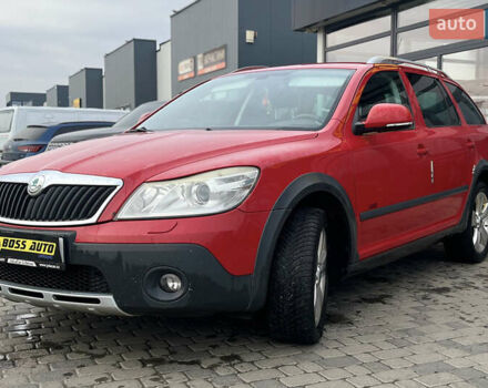 Червоний Шкода Октавія, об'ємом двигуна 1.8 л та пробігом 268 тис. км за 7800 $, фото 3 на Automoto.ua