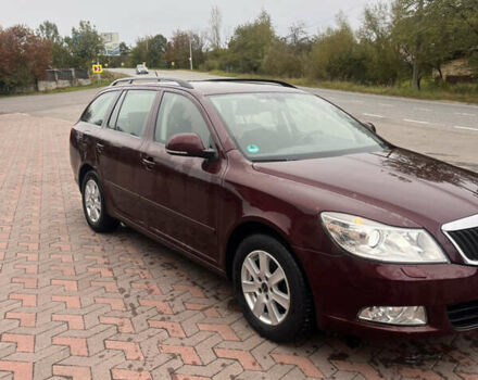 Красный Шкода Октавия, объемом двигателя 1.8 л и пробегом 181 тыс. км за 6150 $, фото 7 на Automoto.ua
