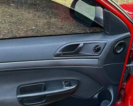 Красный Шкода Октавия, объемом двигателя 1.9 л и пробегом 267 тыс. км за 8299 $, фото 5 на Automoto.ua