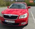 Красный Шкода Октавия, объемом двигателя 1.6 л и пробегом 310 тыс. км за 6800 $, фото 1 на Automoto.ua